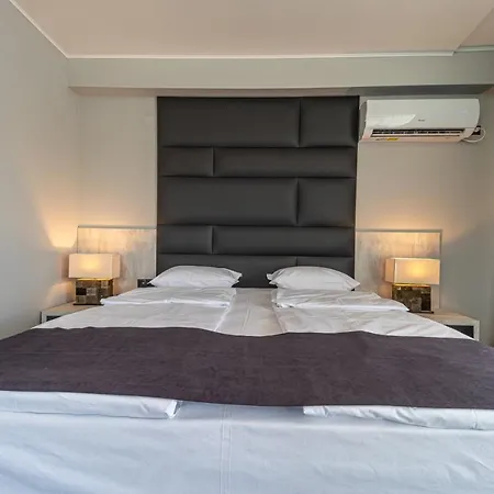 Caesar 2 Hotel